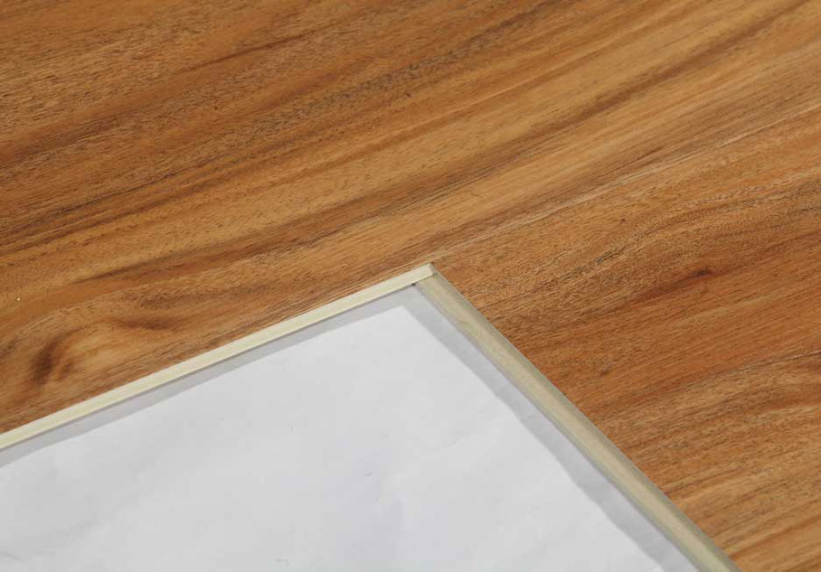 Resistant vinyl flooring for wpc